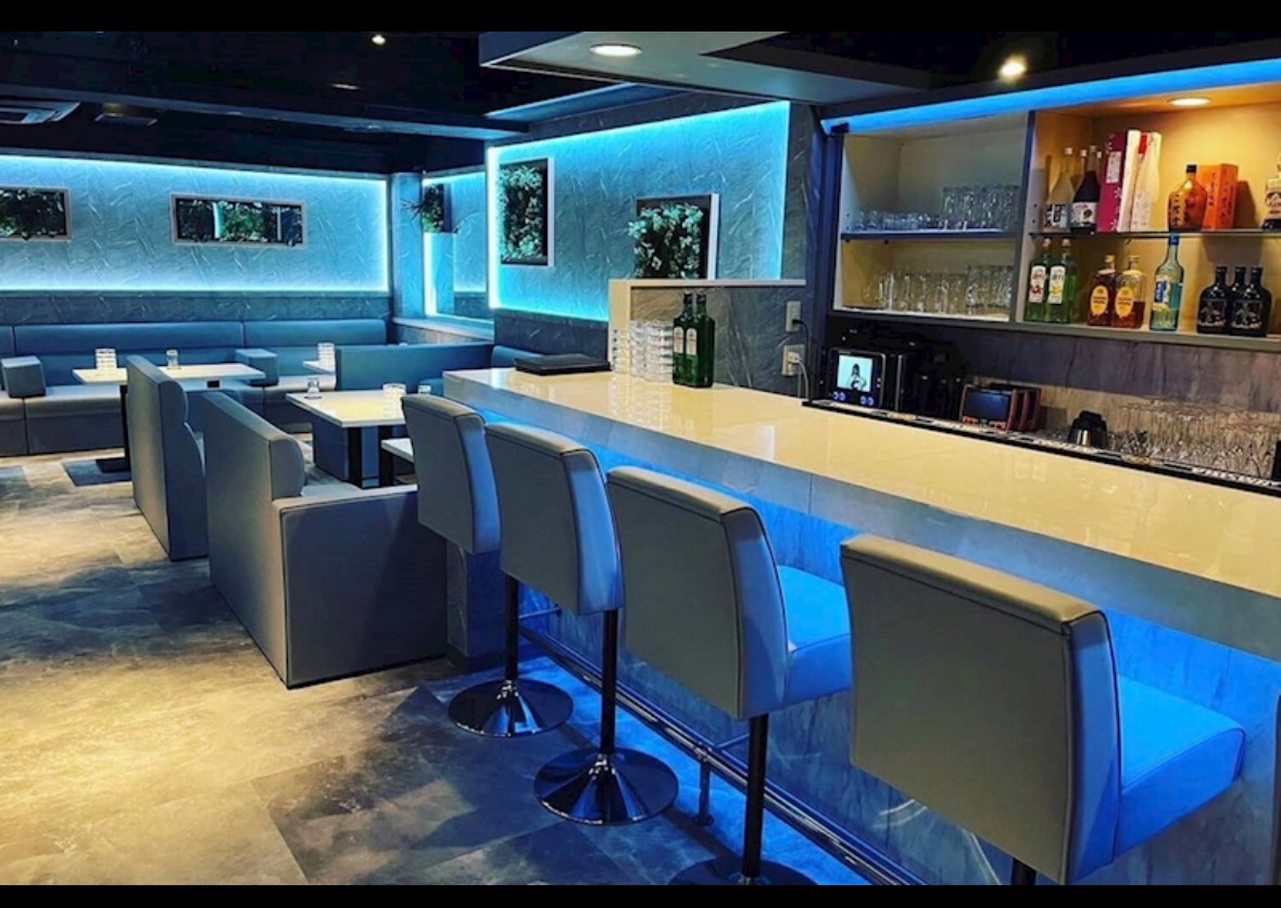 Lounge Akiのカウンター